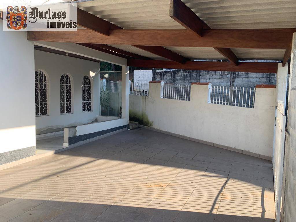 Casa à venda com 2 quartos, 700m² - Foto 2