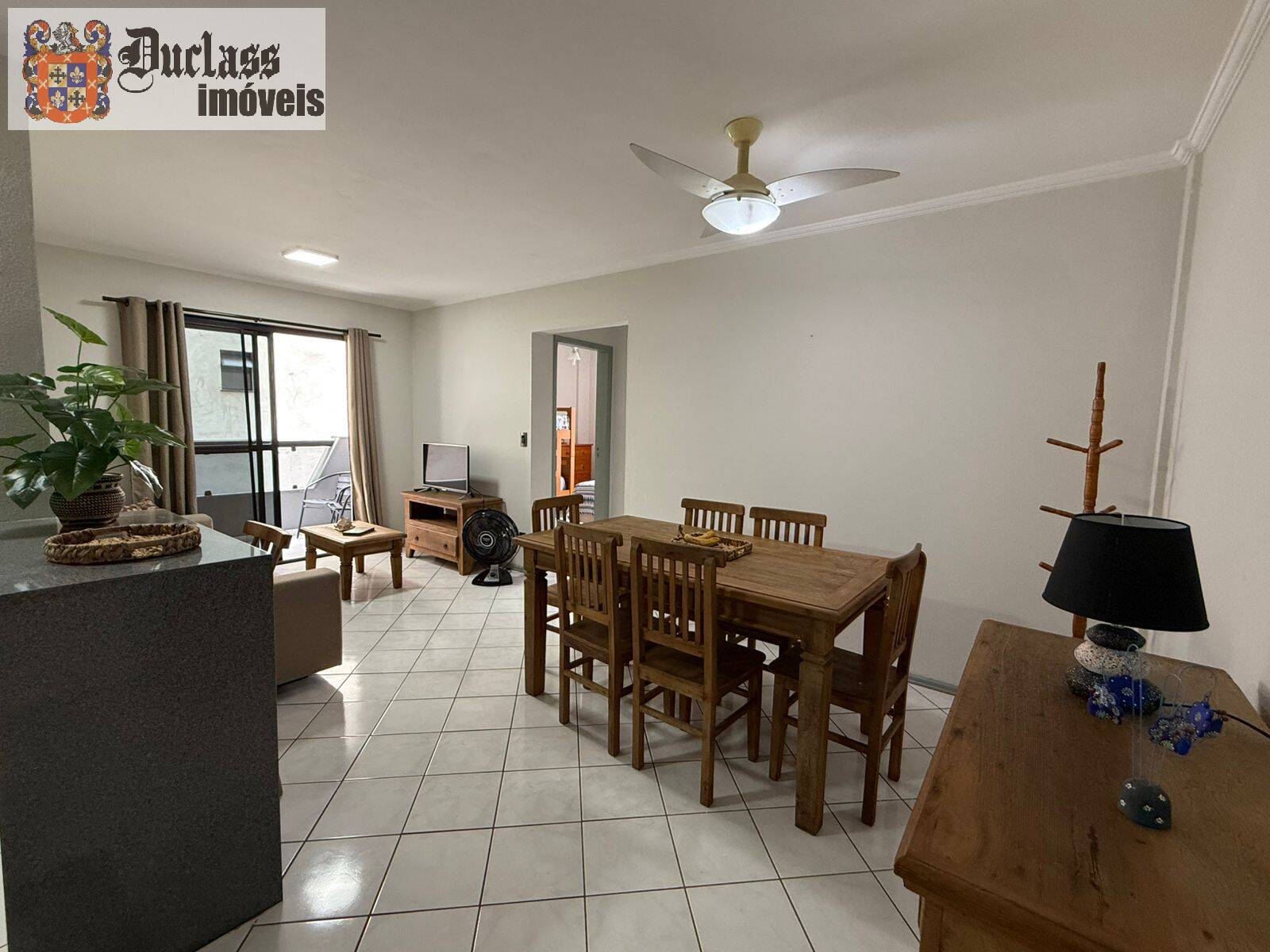 Apartamento à venda com 2 quartos, 68m² - Foto 1