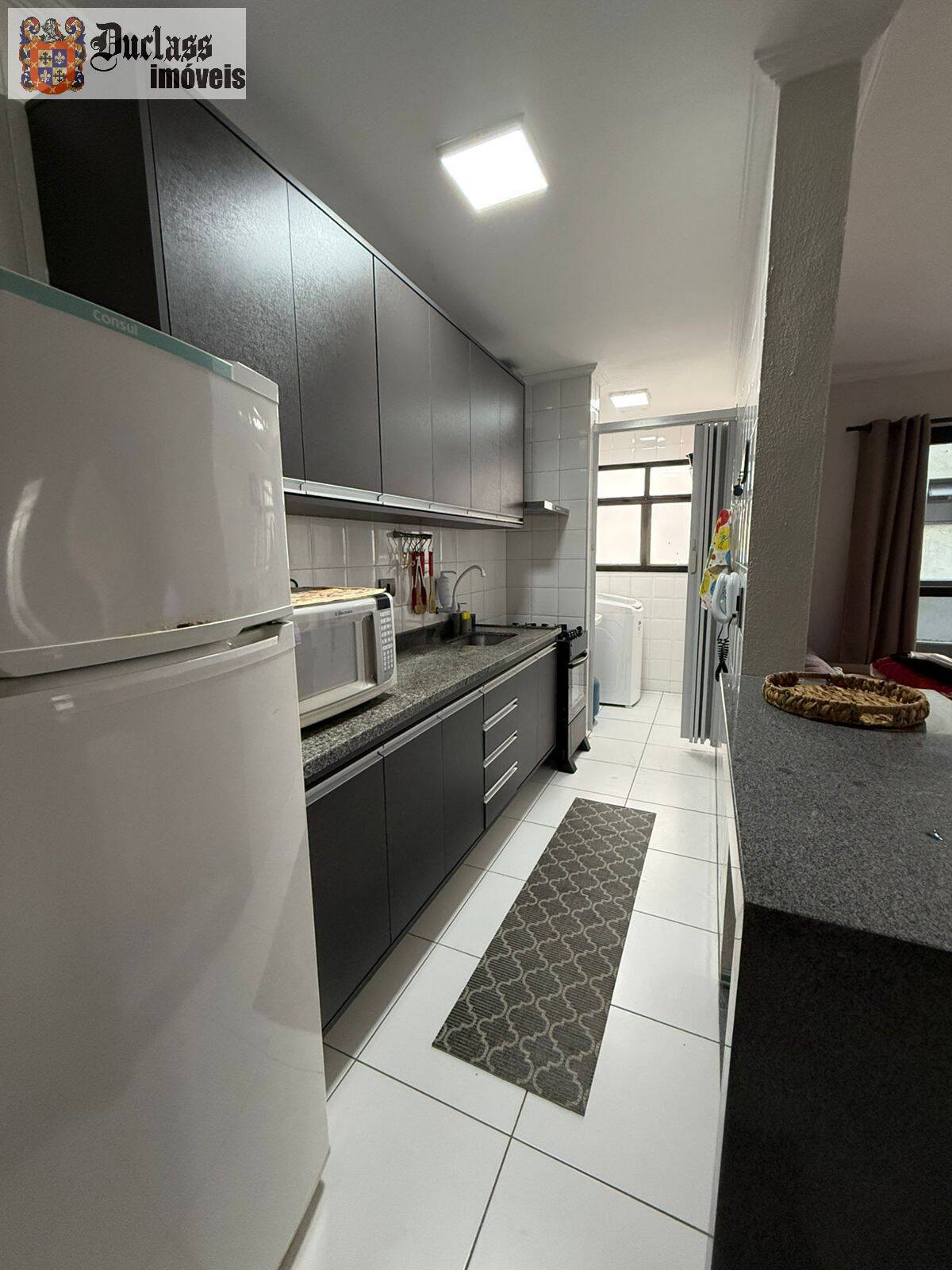 Apartamento à venda com 2 quartos, 68m² - Foto 12