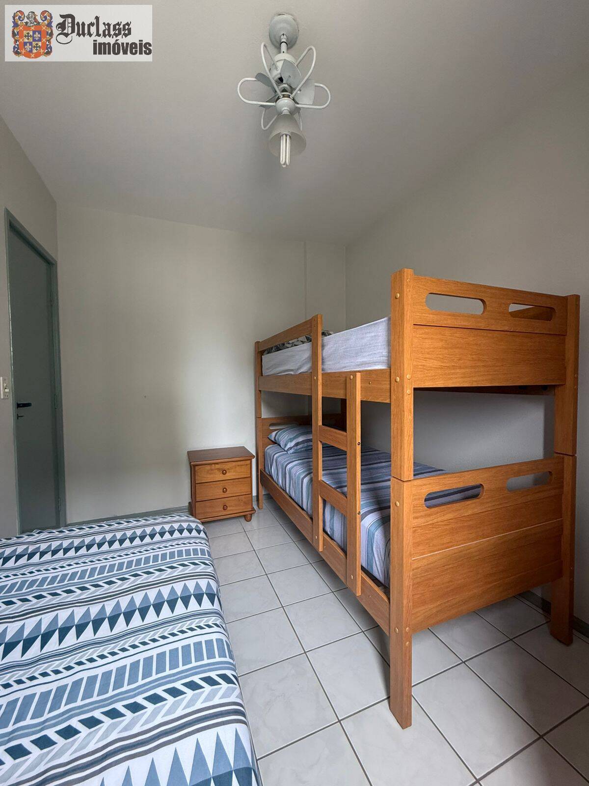 Apartamento à venda com 2 quartos, 68m² - Foto 19