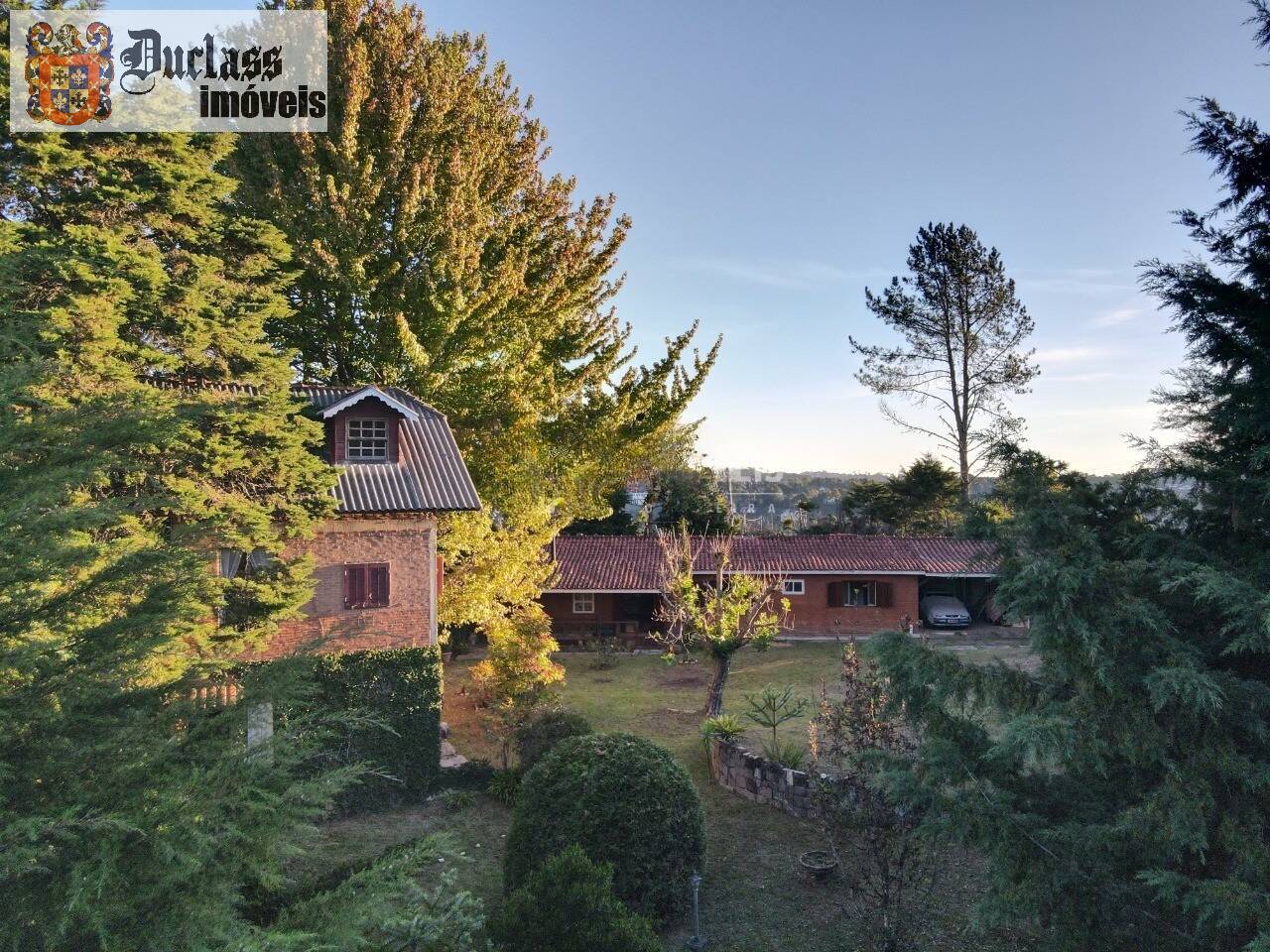 Casa, 3 quartos, 280 m² - Foto 1