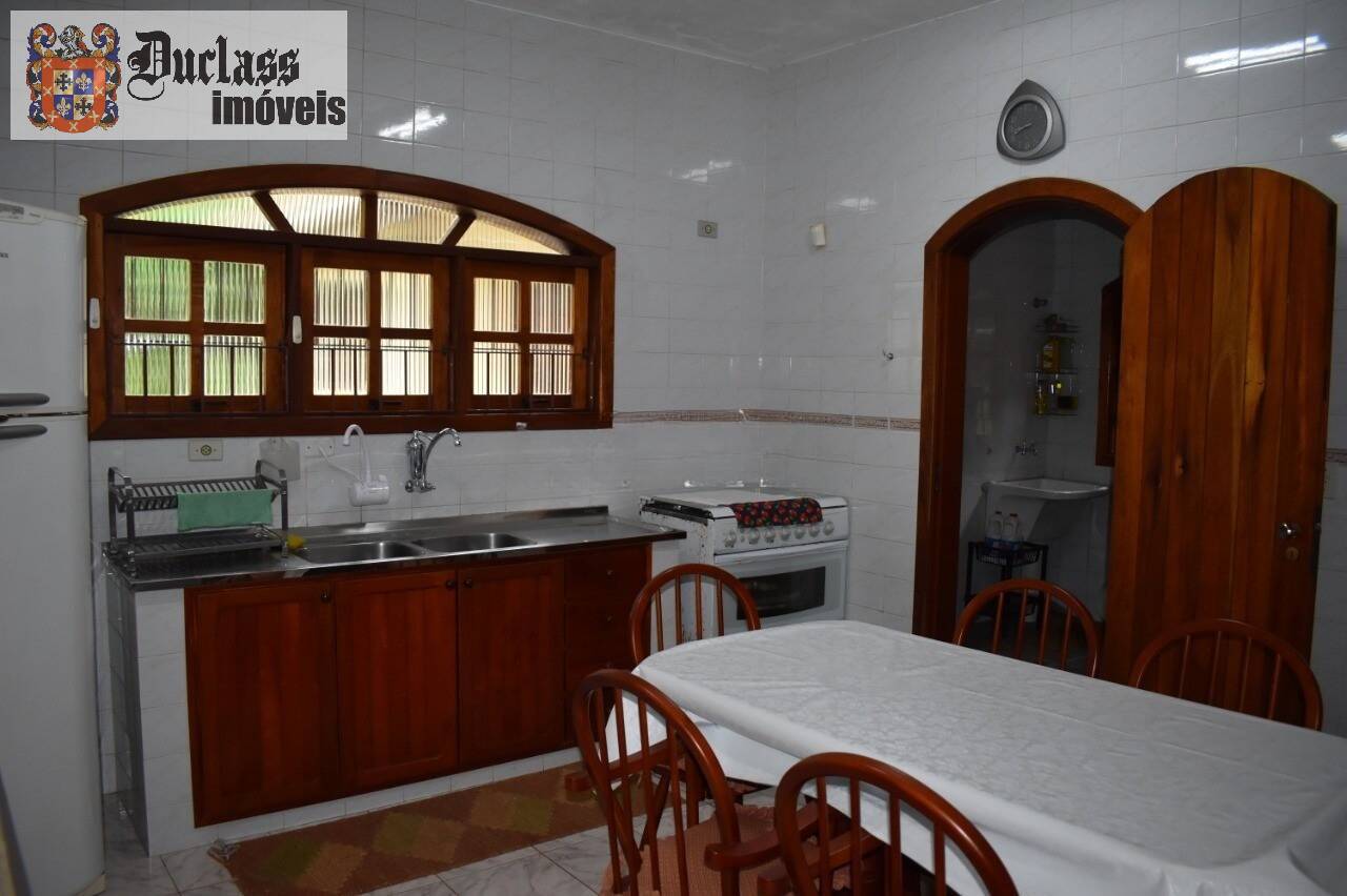 Casa, 3 quartos, 292 m² - Foto 28