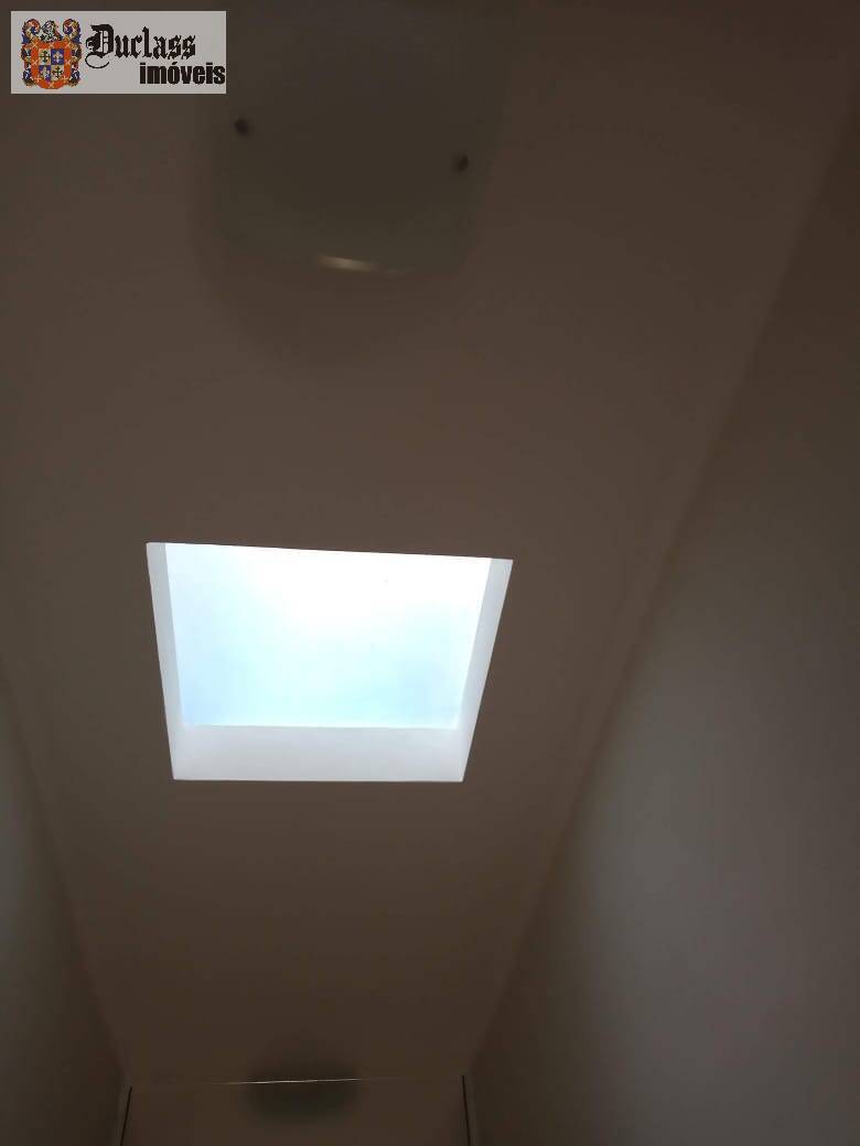 Casa, 4 quartos, 252 m² - Foto 4