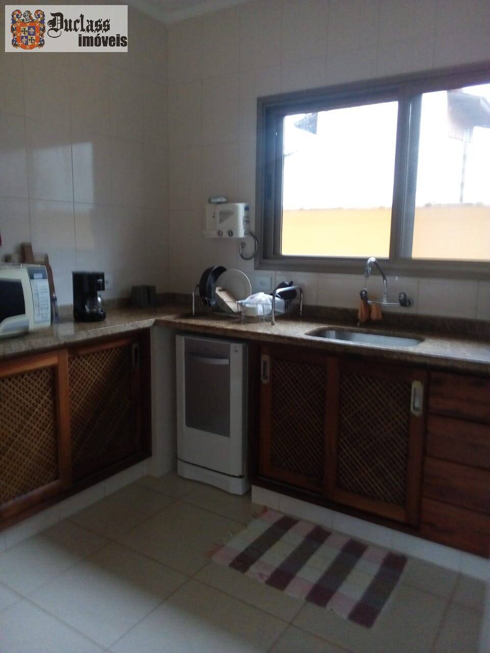 Casa, 4 quartos, 252 m² - Foto 19