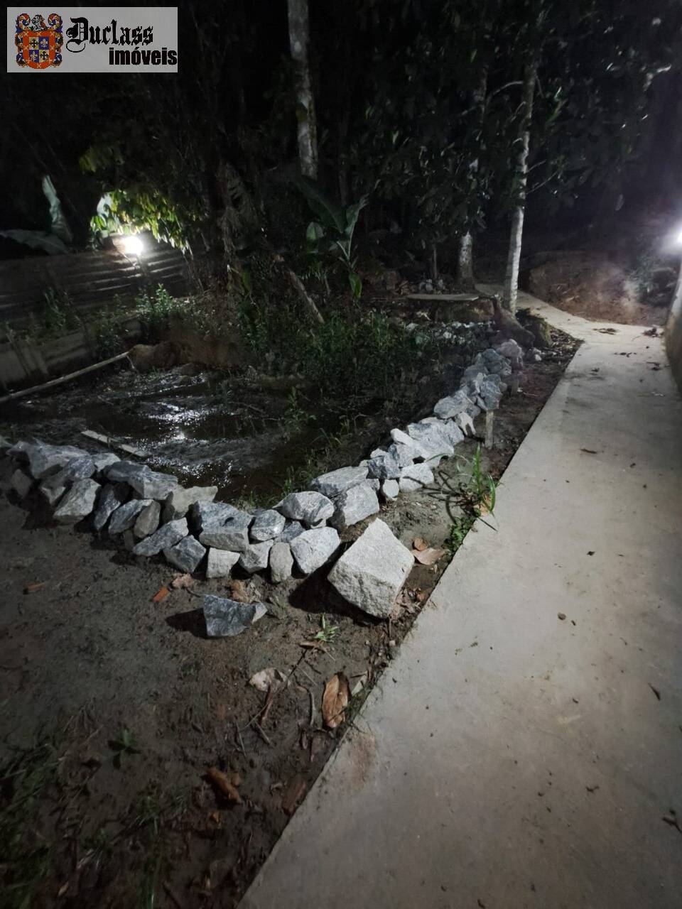 Chácara à venda com 2 quartos, 100m² - Foto 2