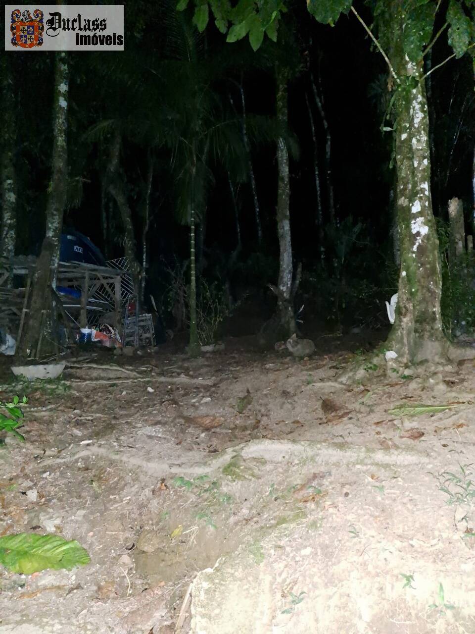 Chácara à venda com 2 quartos, 100m² - Foto 12
