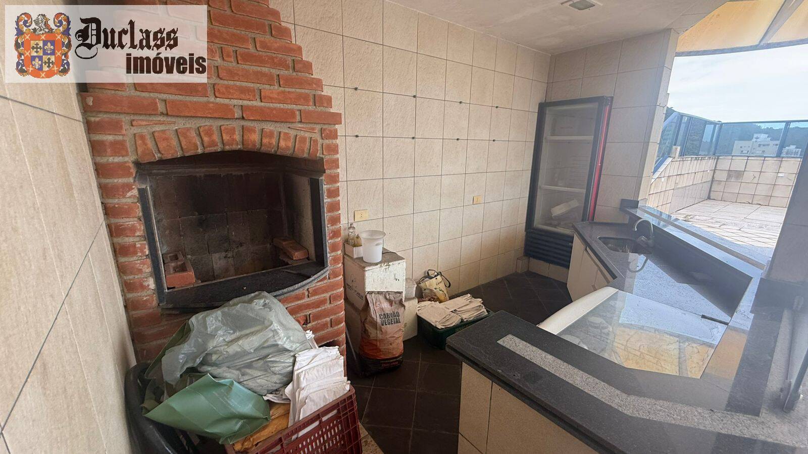 Cobertura, 3 quartos, 253 m² - Foto 2