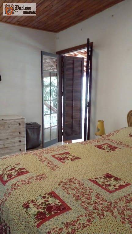 Sítio à venda com 4 quartos, 234m² - Foto 25