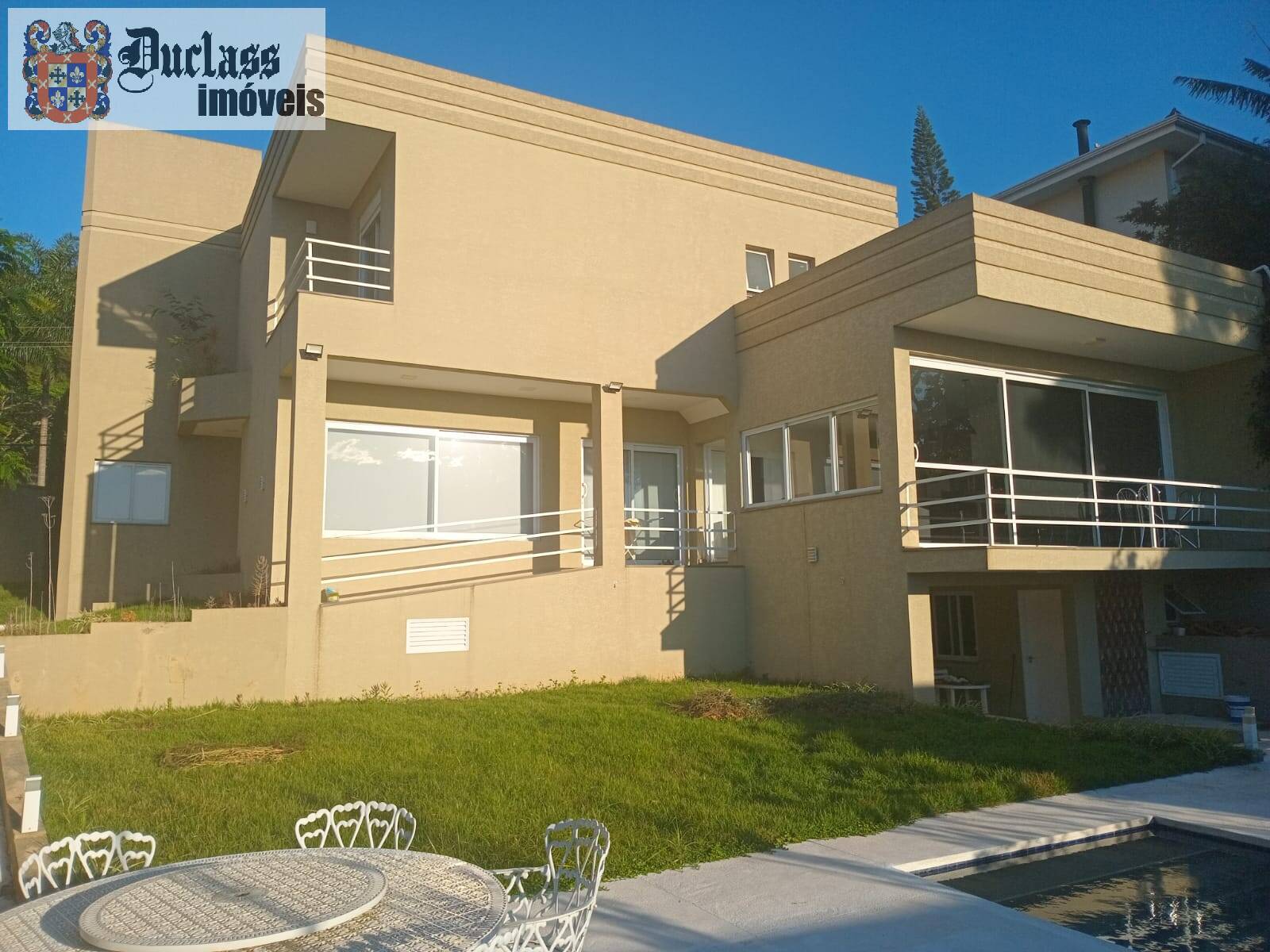 Sobrado, 3 quartos, 420 m² - Foto 2