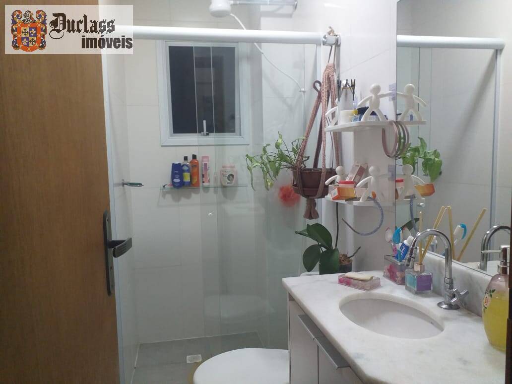 Apartamento à venda com 2 quartos, 70m² - Foto 12