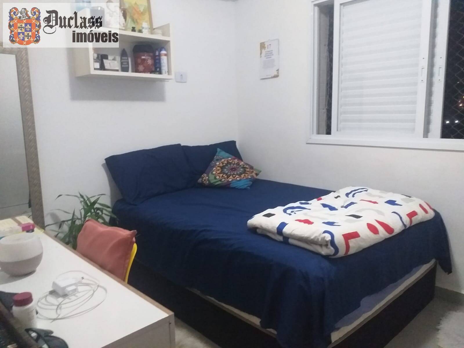 Apartamento à venda com 2 quartos, 70m² - Foto 13