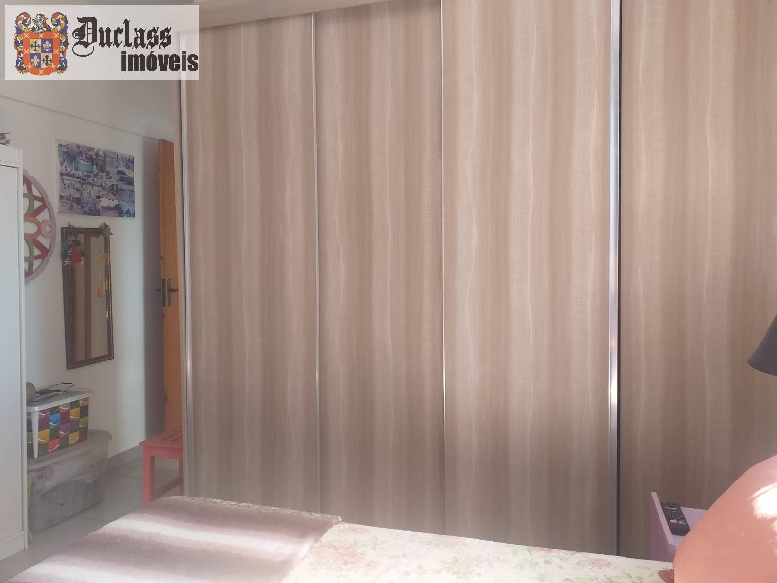 Apartamento à venda com 2 quartos, 70m² - Foto 7
