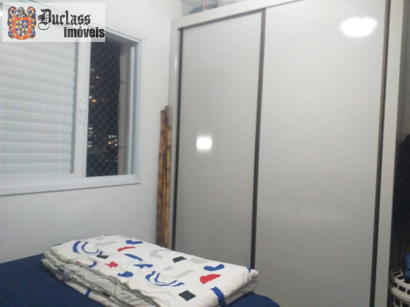 Apartamento à venda com 2 quartos, 70m² - Foto 14