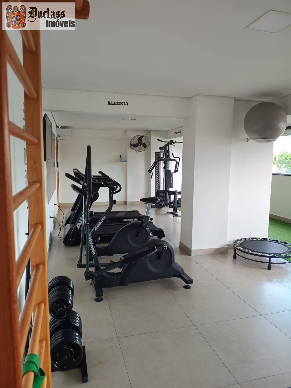 Apartamento à venda com 2 quartos, 70m² - Foto 26