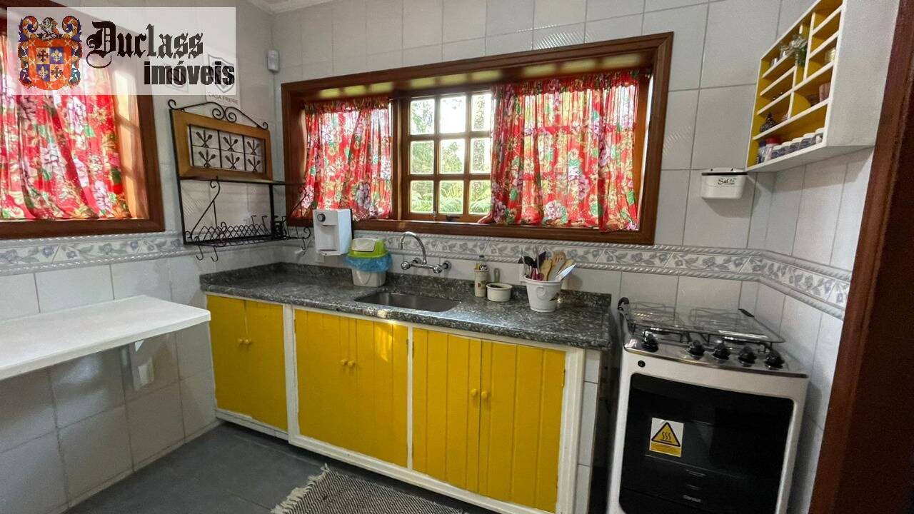 Chácara à venda com 4 quartos, 290m² - Foto 5