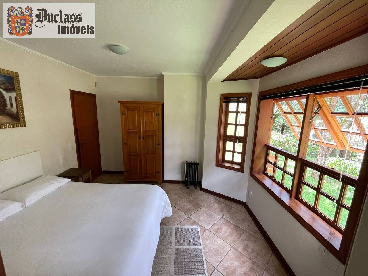 Chácara à venda com 4 quartos, 290m² - Foto 14