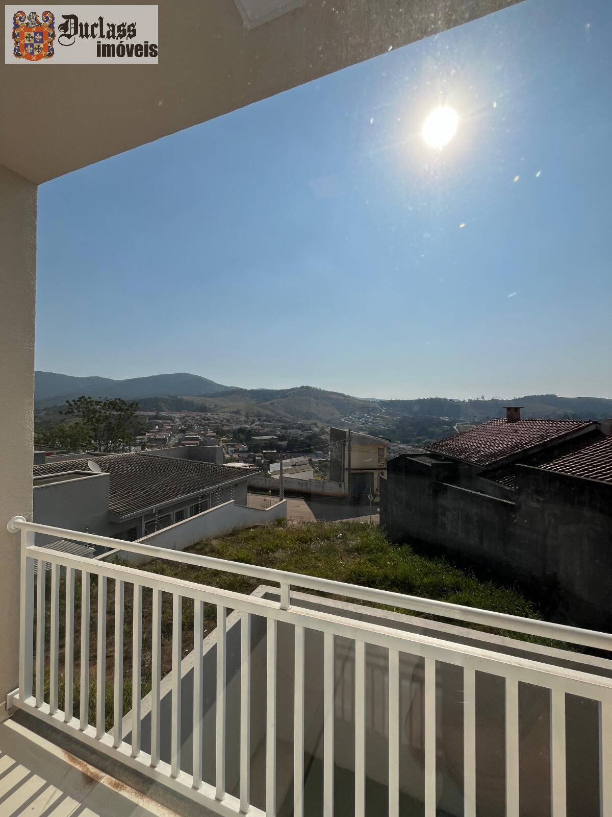 Casa à venda com 3 quartos, 93m² - Foto 13