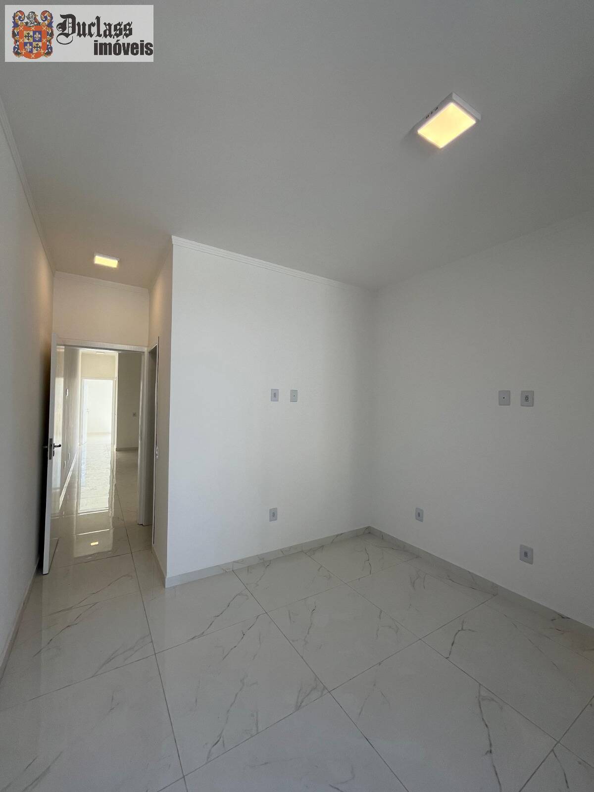 Casa à venda com 3 quartos, 93m² - Foto 15