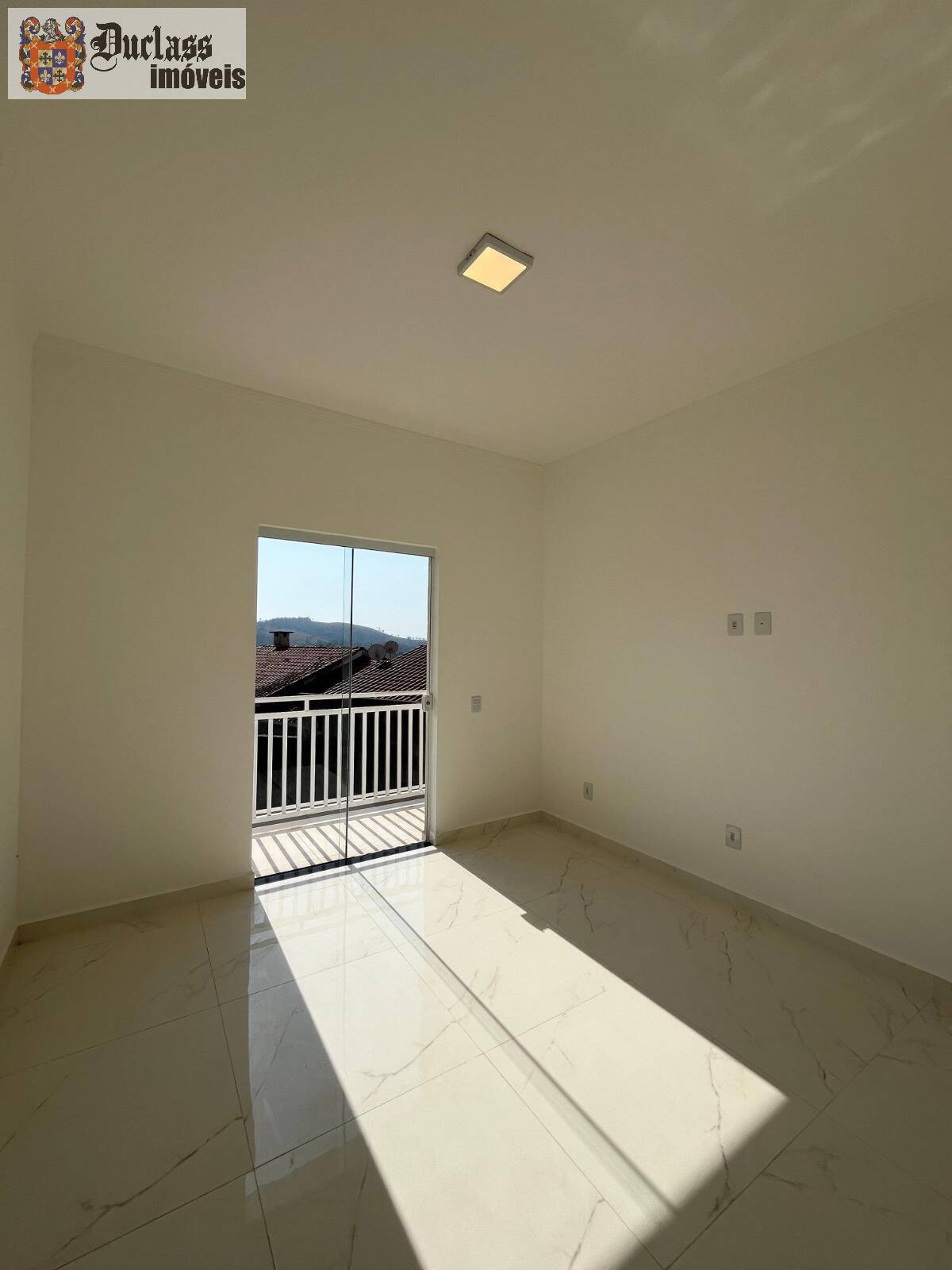 Casa à venda com 3 quartos, 93m² - Foto 18