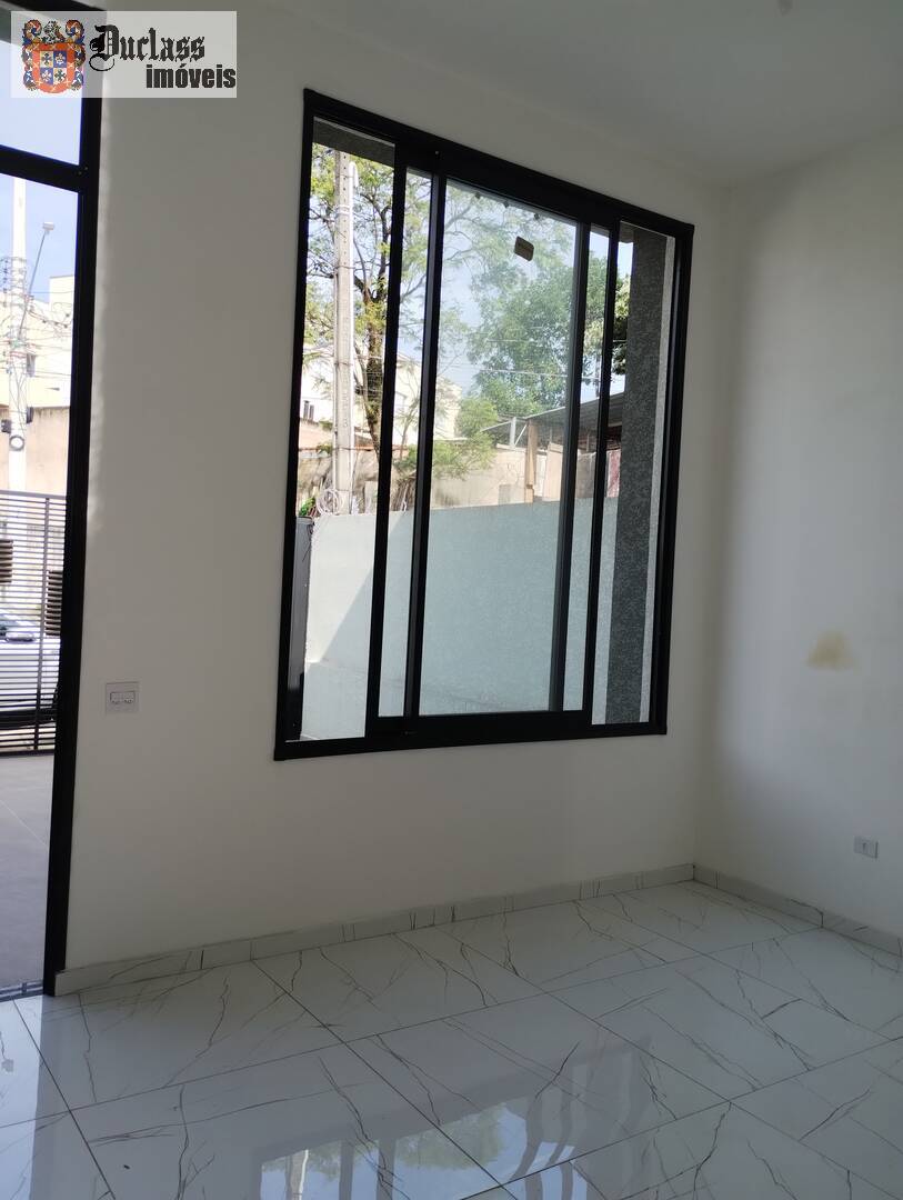 Casa à venda com 3 quartos, 105m² - Foto 4