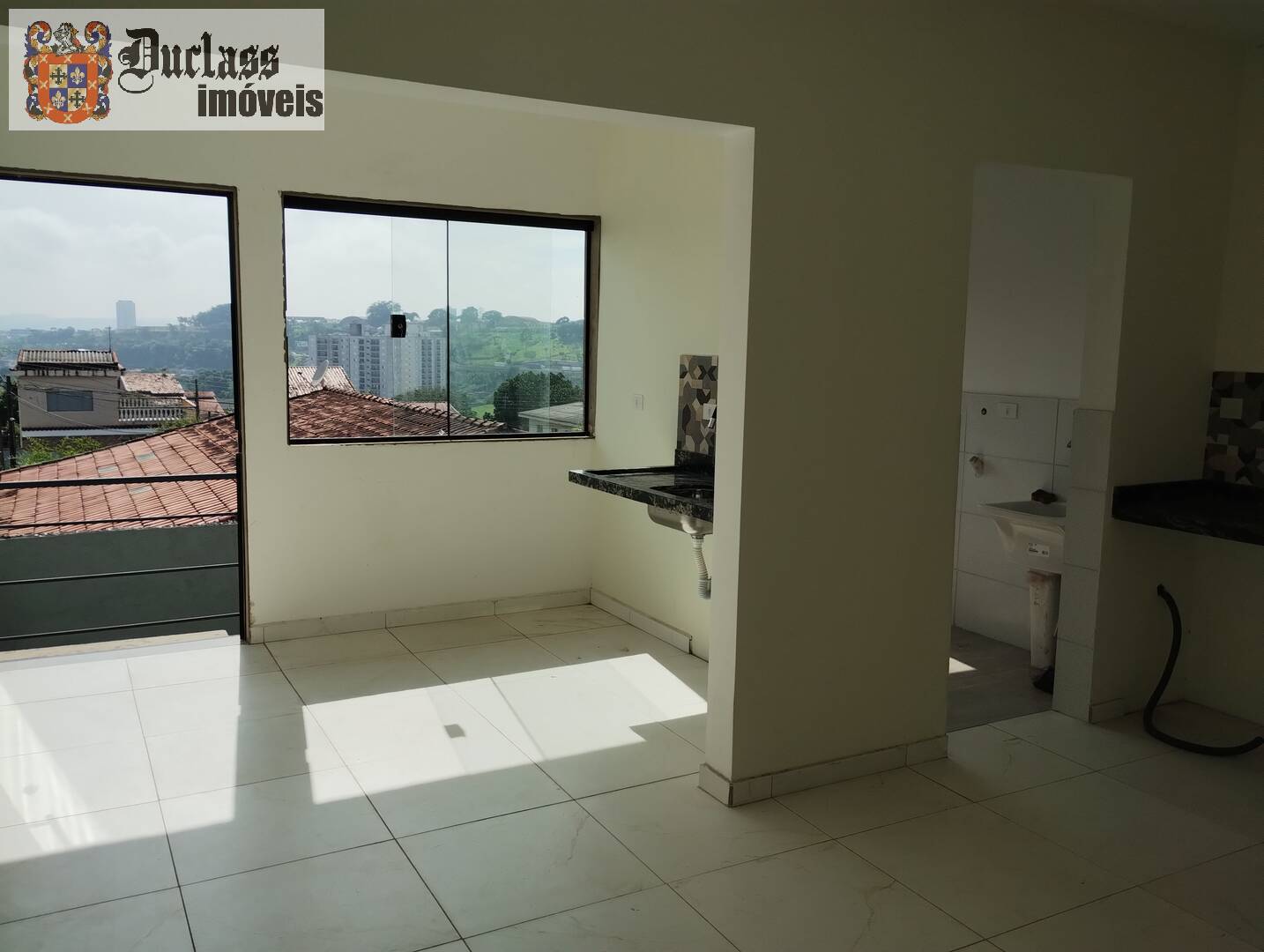 Casa à venda com 3 quartos, 105m² - Foto 9