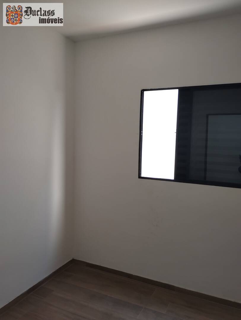 Casa à venda com 3 quartos, 105m² - Foto 17