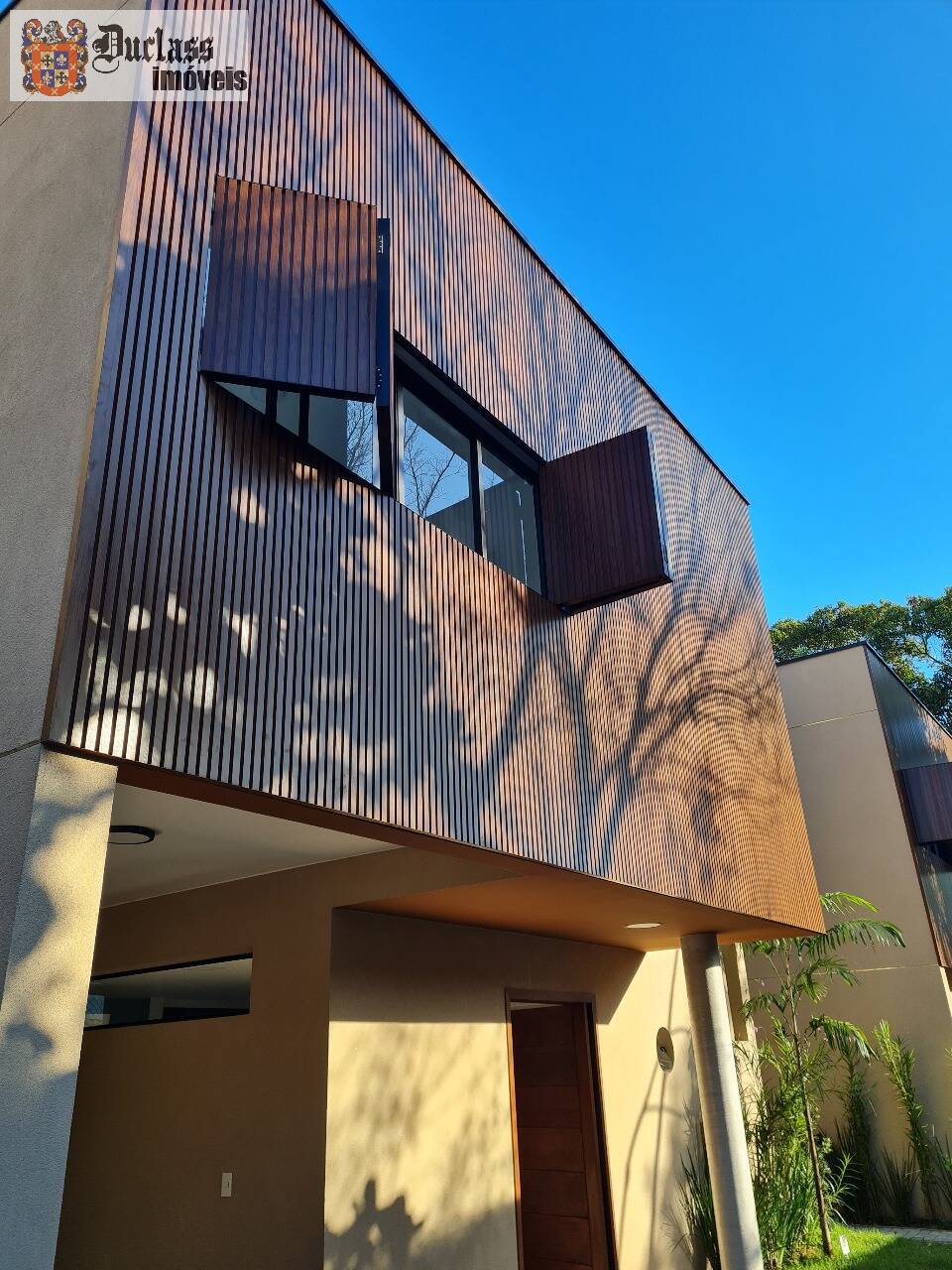 Sobrado, 3 quartos, 206 m² - Foto 2