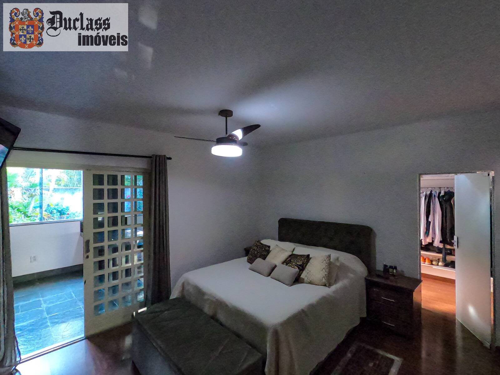 Chácara, 3 quartos, 1090 m² - Foto 29