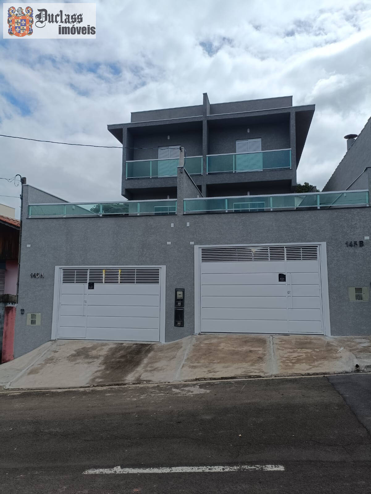 Sobrado, 3 quartos, 161 m² - Foto 1