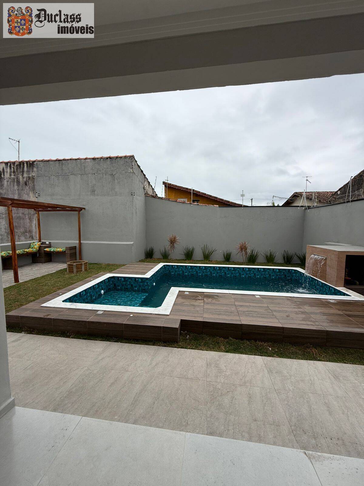 Casa, 3 quartos, 118 m² - Foto 1