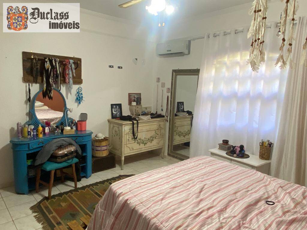 Casa, 3 quartos, 300 m² - Foto 21