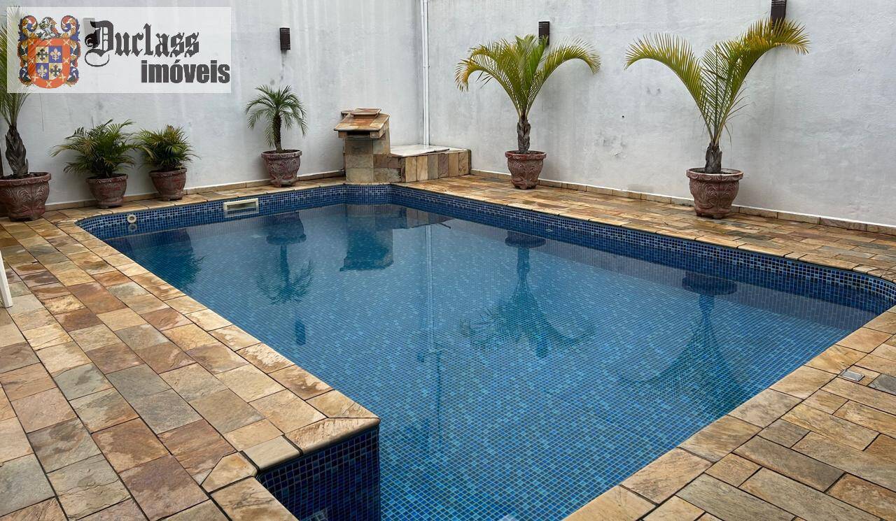 Casa, 3 quartos, 261 m² - Foto 13