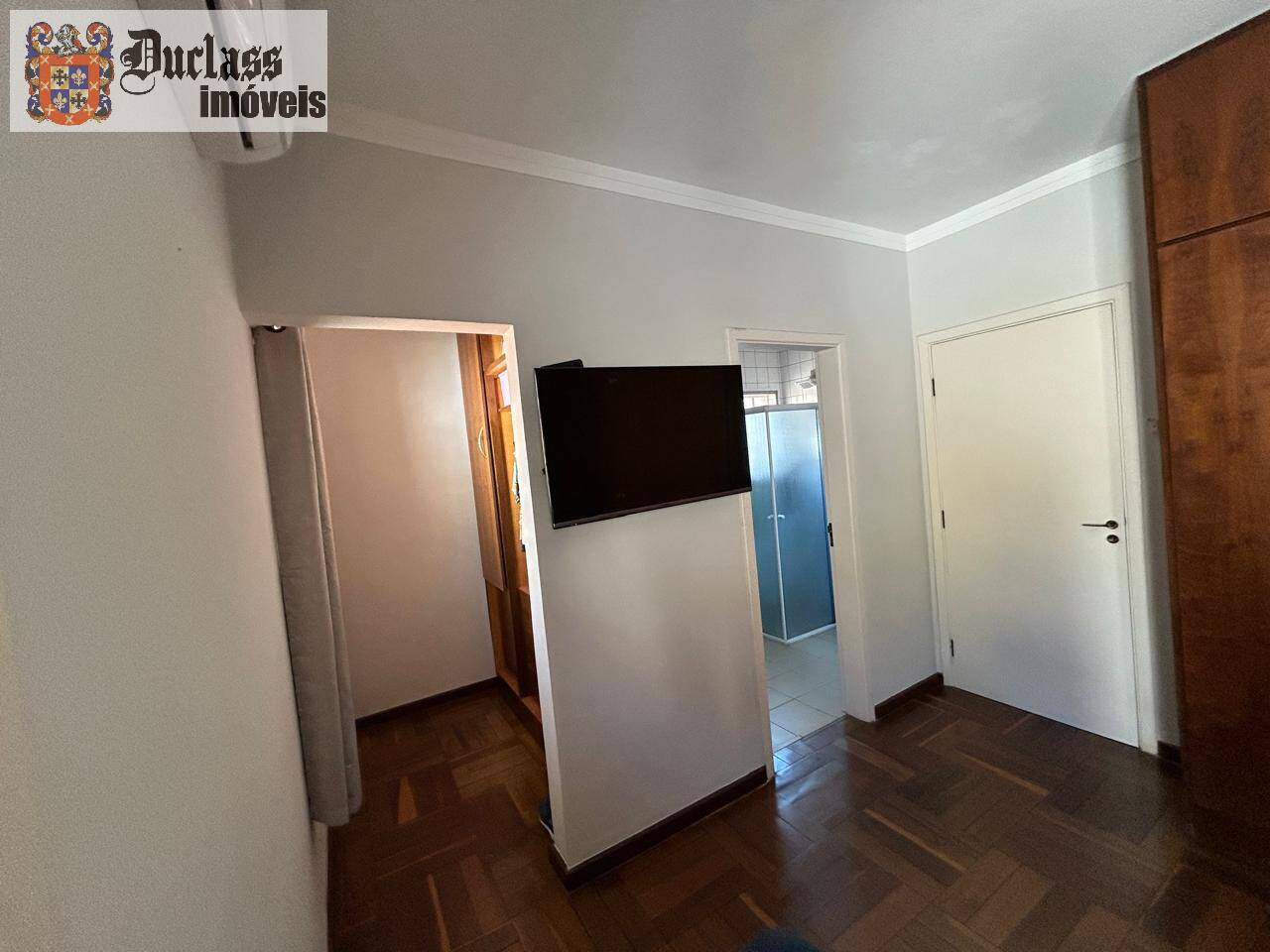 Casa, 3 quartos, 261 m² - Foto 43