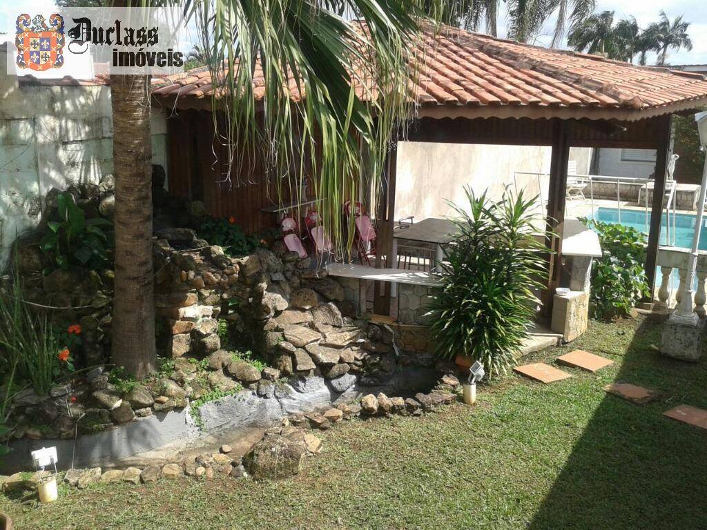 Sobrado, 4 quartos, 300 m² - Foto 1