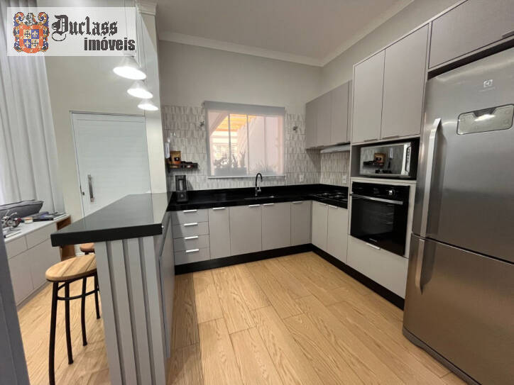 Casa, 3 quartos, 132 m² - Foto 4