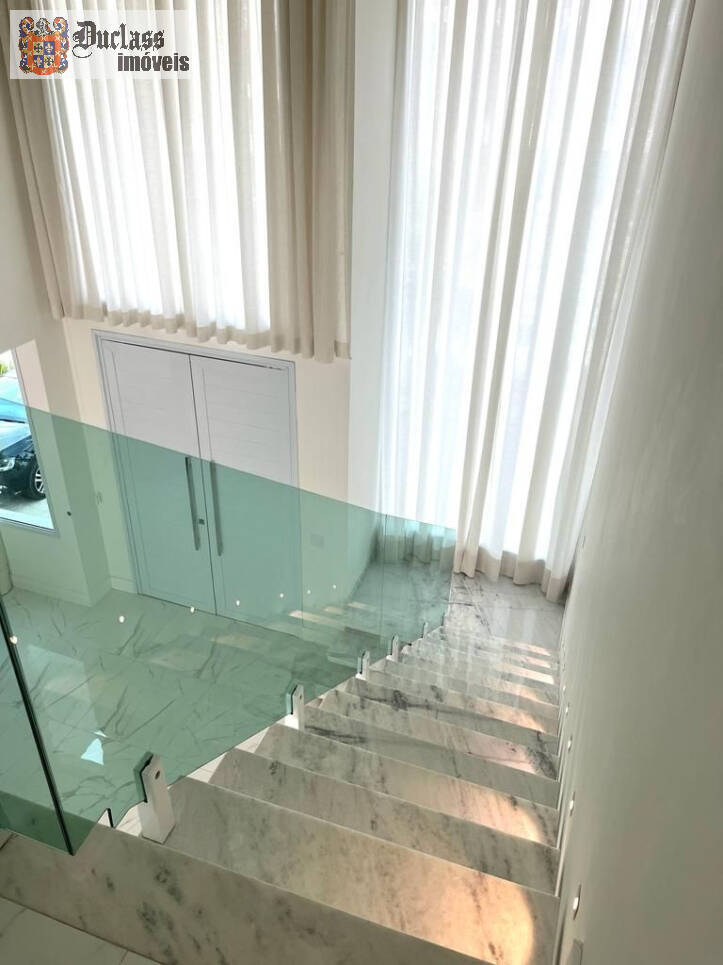 Sobrado, 3 quartos, 242 m² - Foto 14