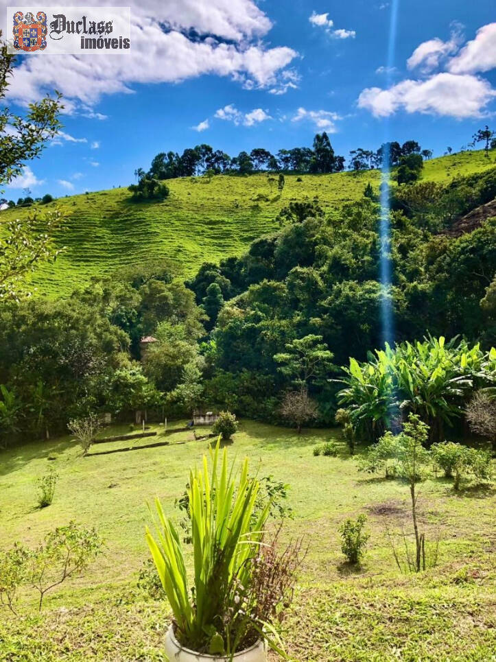 Sítio à venda com 2 quartos, 200m² - Foto 27