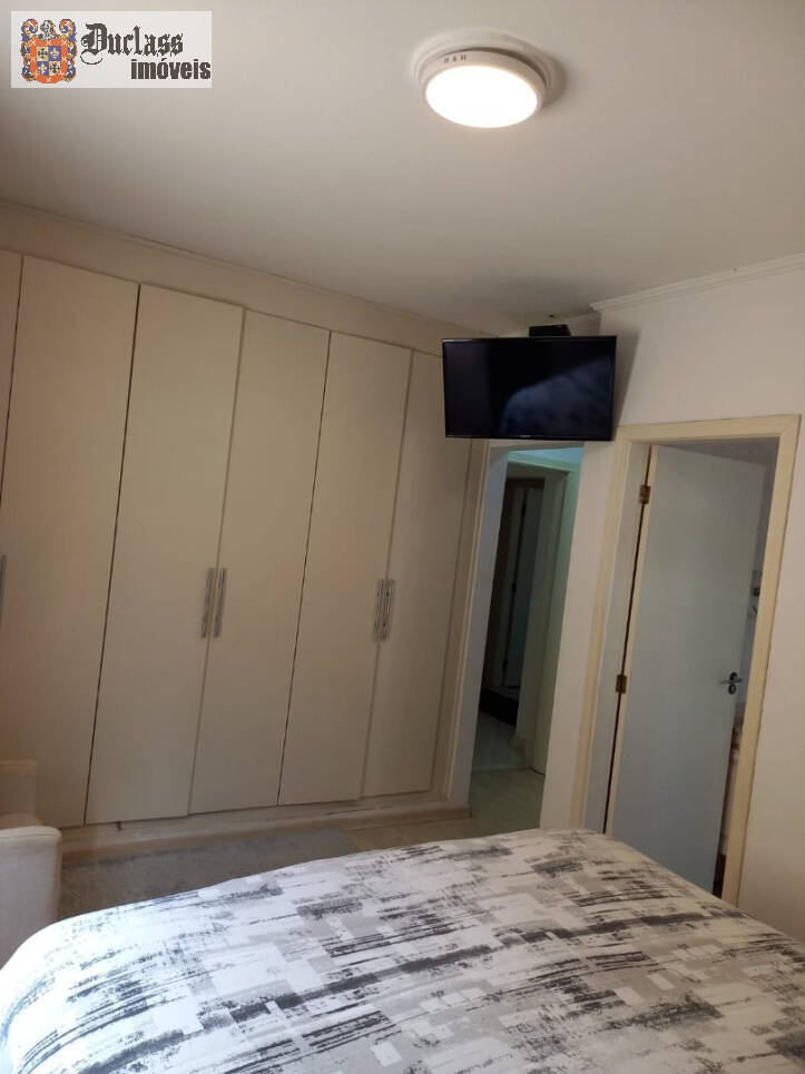 Casa à venda com 3 quartos, 209m² - Foto 11