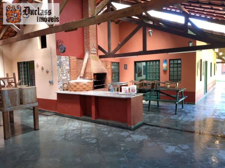 Chácara à venda com 7 quartos, 366m² - Foto 2