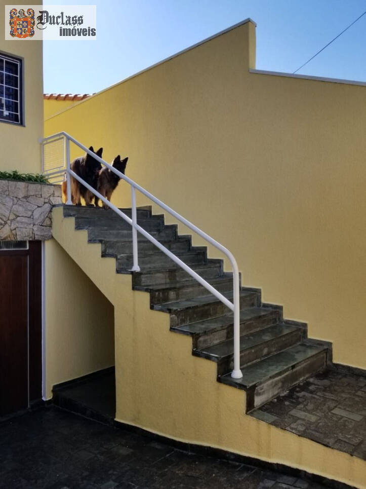 Sobrado, 3 quartos, 202 m² - Foto 3