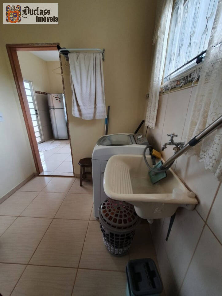 Chácara à venda com 3 quartos, 120m² - Foto 11