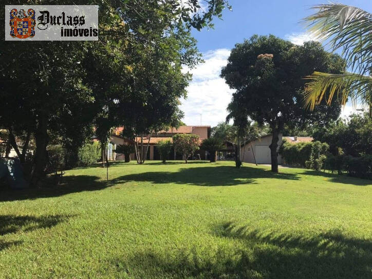 Chácara à venda com 3 quartos, 170m² - Foto 1