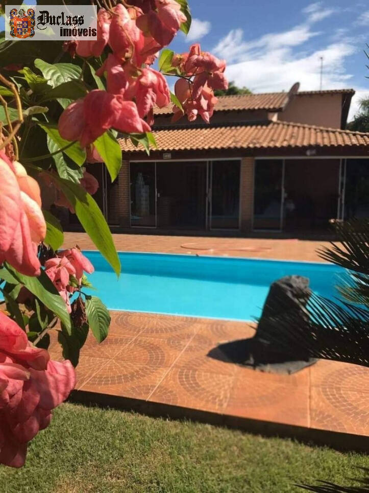 Chácara à venda com 3 quartos, 170m² - Foto 2